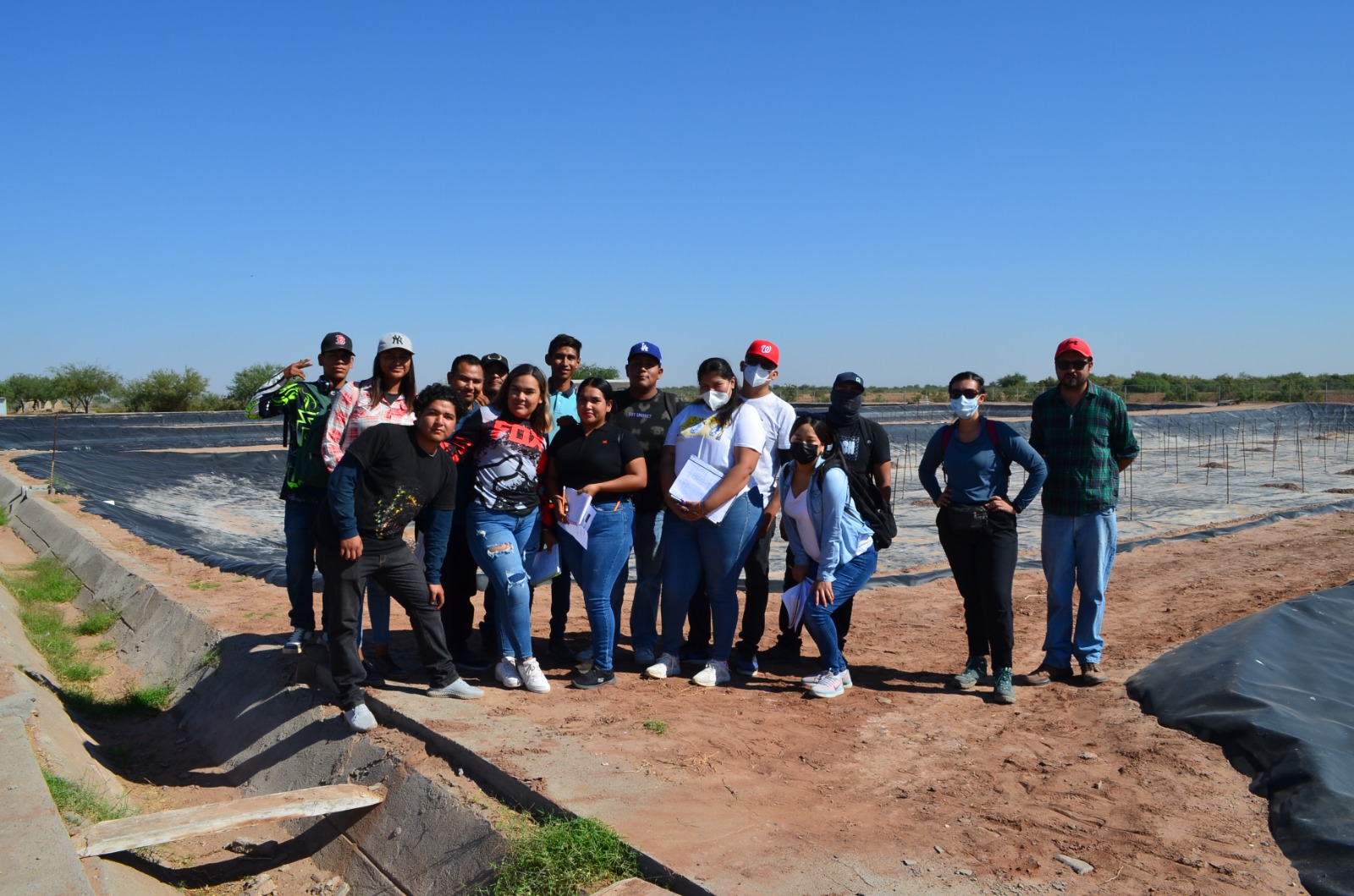 Fortalecen formación de estudiantes de acuacultura con recorridos en centros acuícolas